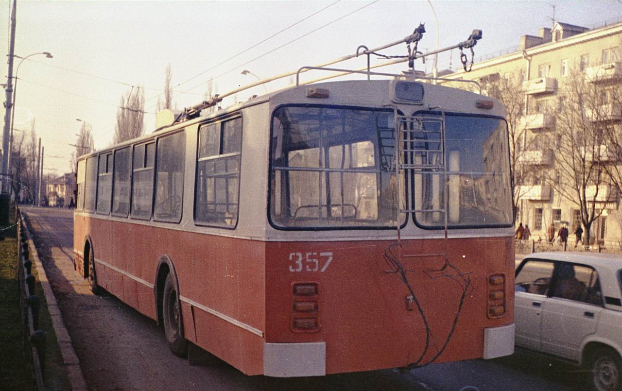 Троллейбус после капремонта. 199
