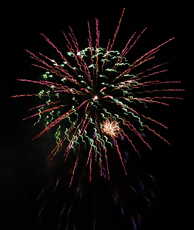 fireworks21.jpg