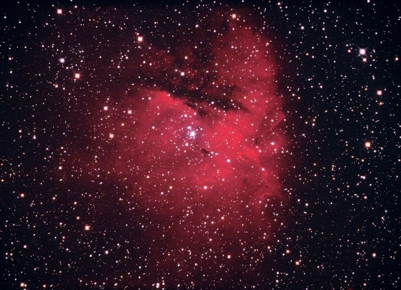NGC 281 Сердце.jpg