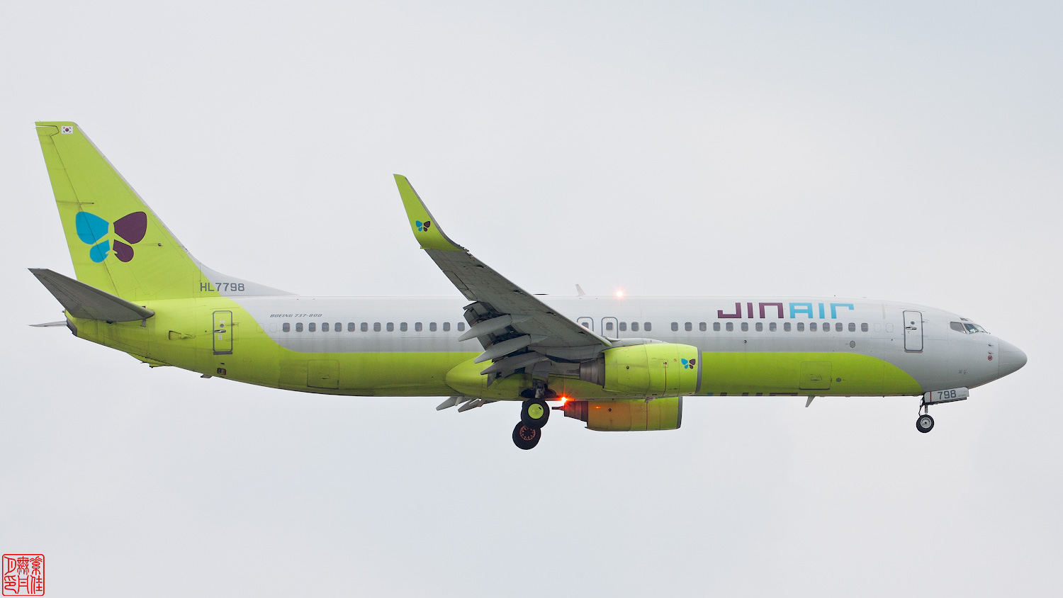 Boeing 737-800 («Jin Air»)