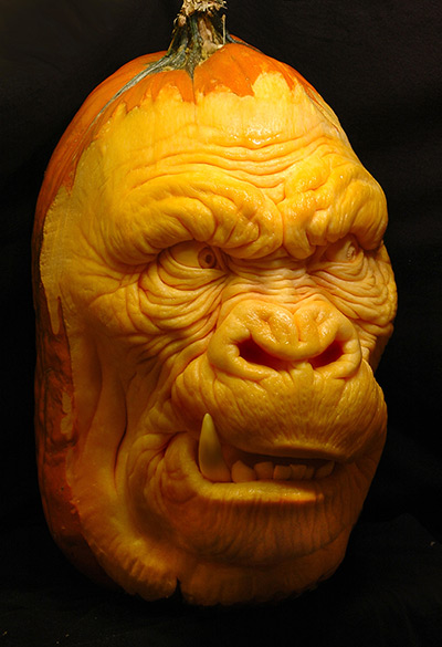 Expert-Pumpkin-Carving-004.jpg