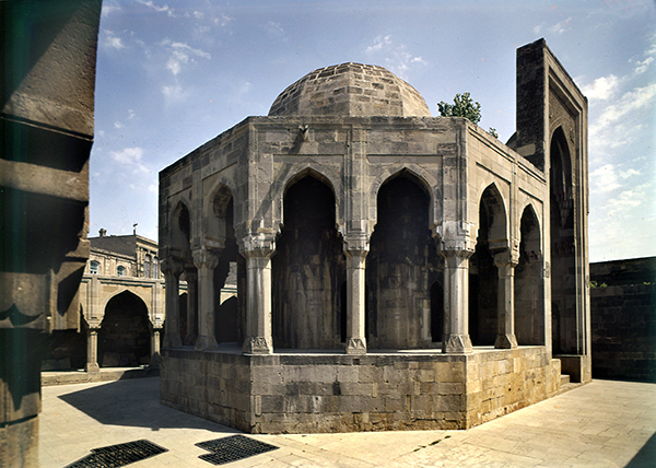 Баку. Диванхане во дворце Ширван