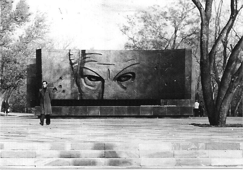 Памятник Рихарду Зорге в Баку, 1