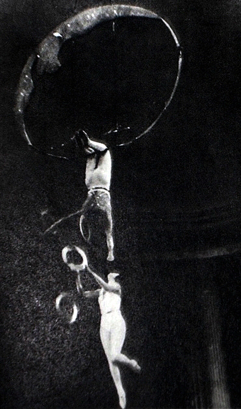 Жонглирование в зубнике. 1939.jp