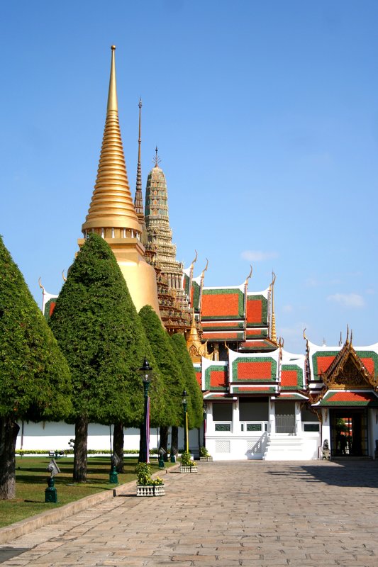 Bangkok. Royal Palace.jpg
