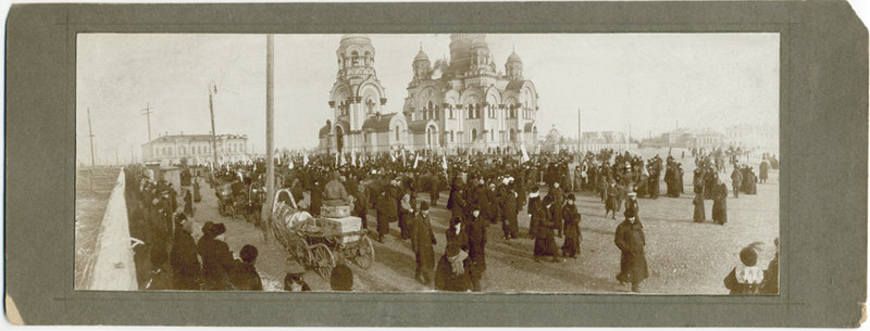 1914-10 Иркутск.Манифестация.
