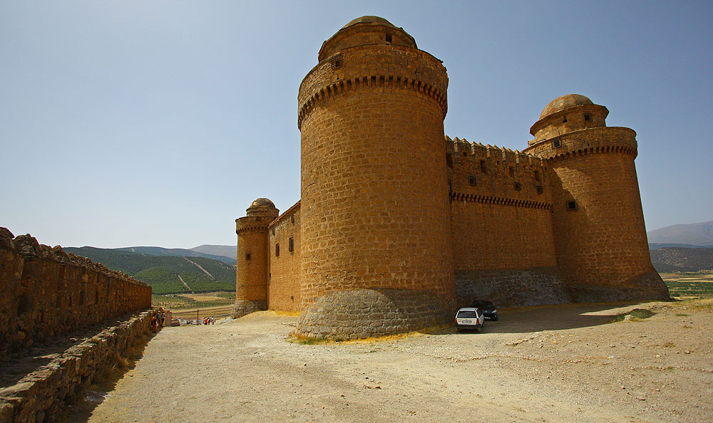 Крепость Калаорра