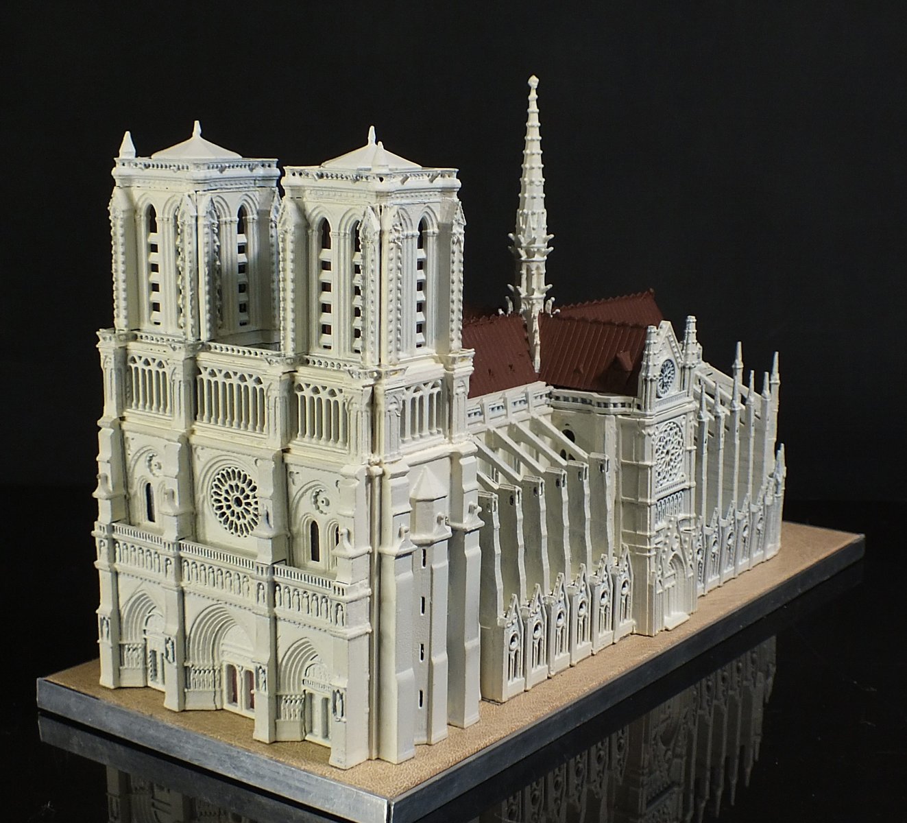 2.Notre-Dame 3D.jpg