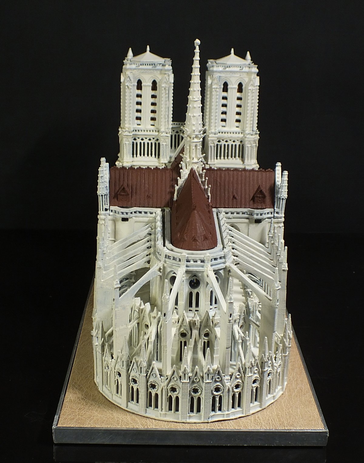 4.Notre-Dame 3D.jpg