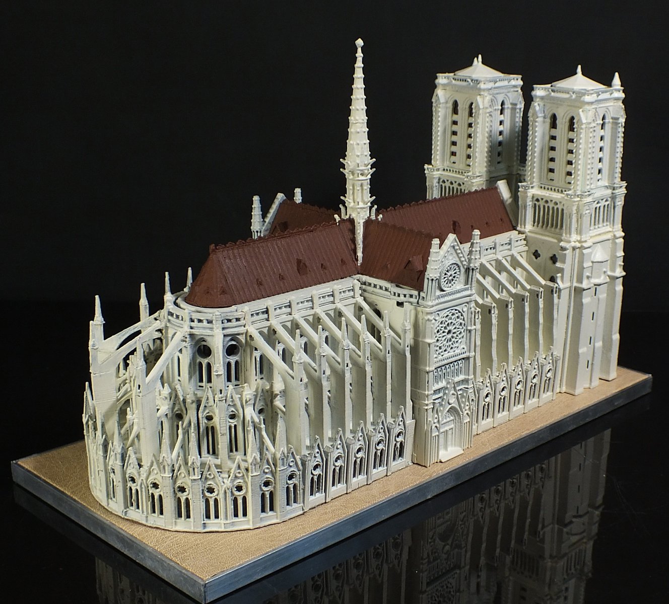 5.Notre-Dame 3D.jpg