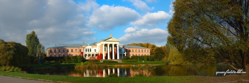 Панорама дворца Шереметьева.jpg