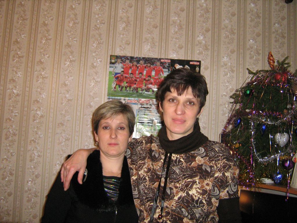Анна Поповы с мамой 2.JPG