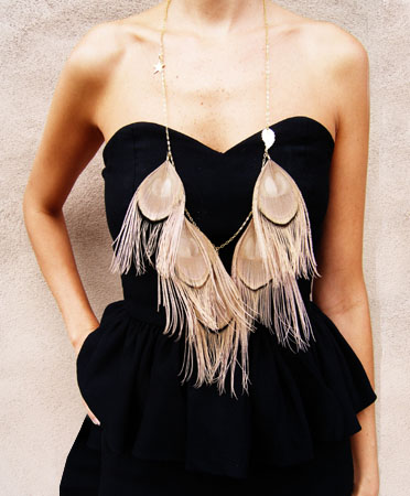 peacock-feather-necklace-0a.jpg