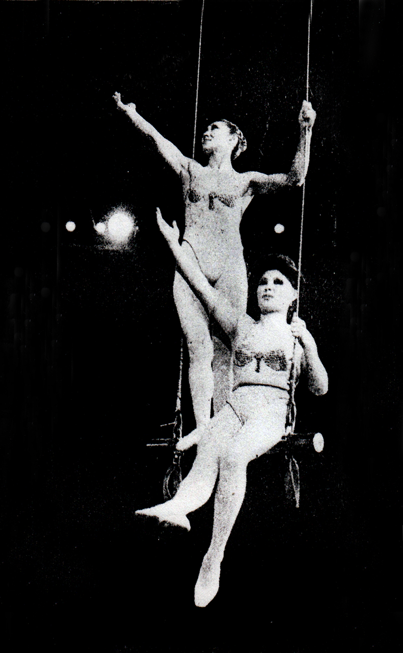 Воздушные гимнастки Сара Тулеупа