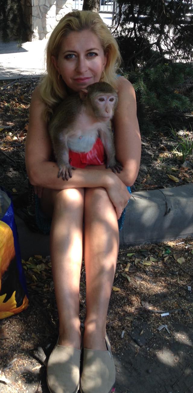 Ольга с обезьянкой.jpg