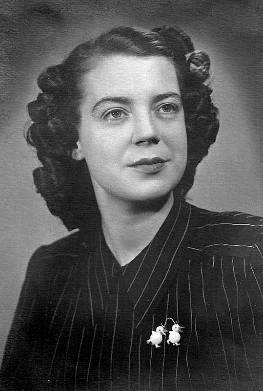 44. Виолетта Кисс. 1952 г..jpg