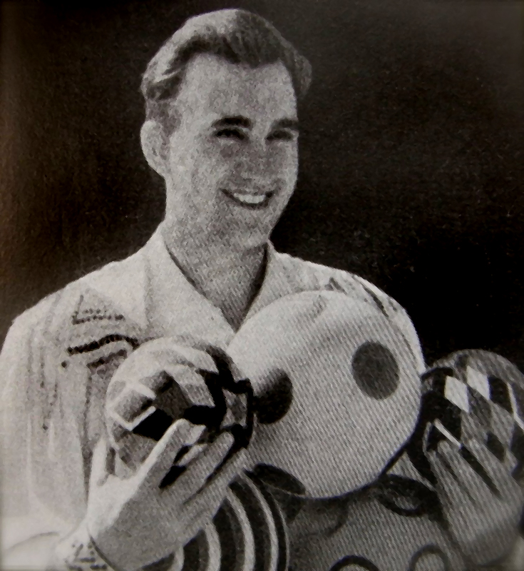 Iwan Chromow Juggler 1956.jpg