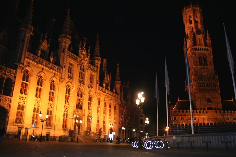 Brugge.Market square.jpg