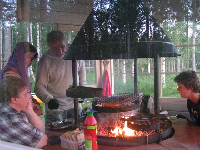 Финляндия 2012 05-Беседка с манг
