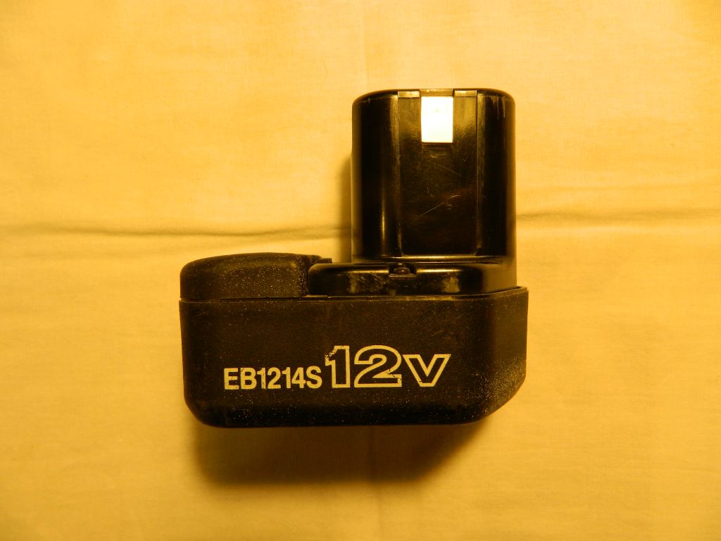 Hitachi UB12D-15.jpg
